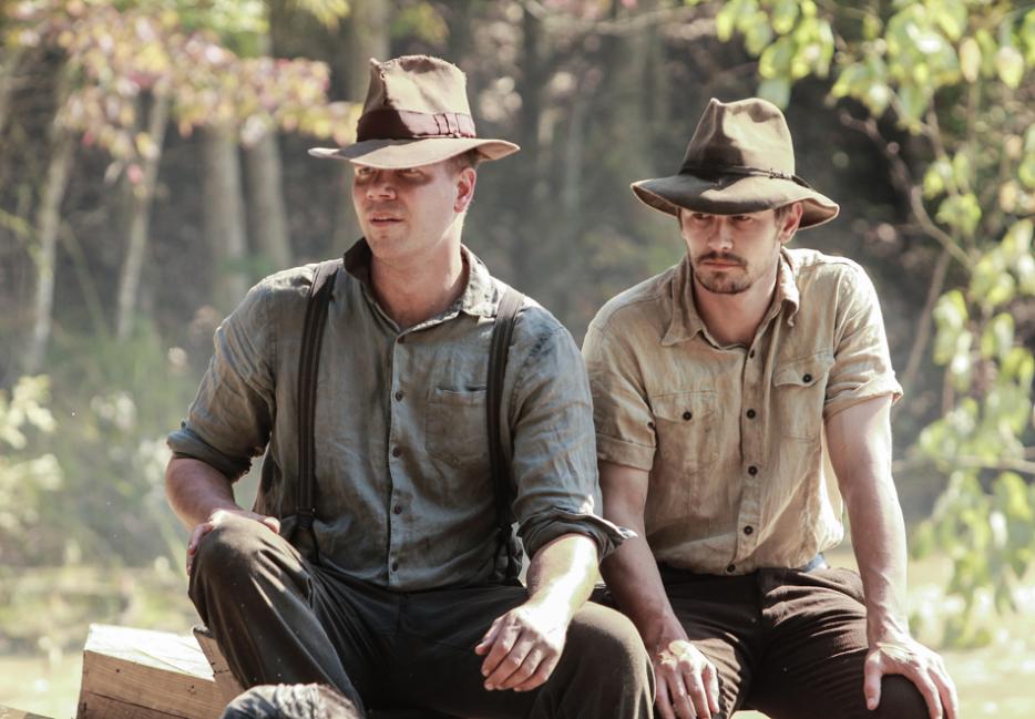 || Jim Parrack and James Franco in As I Lay Dying