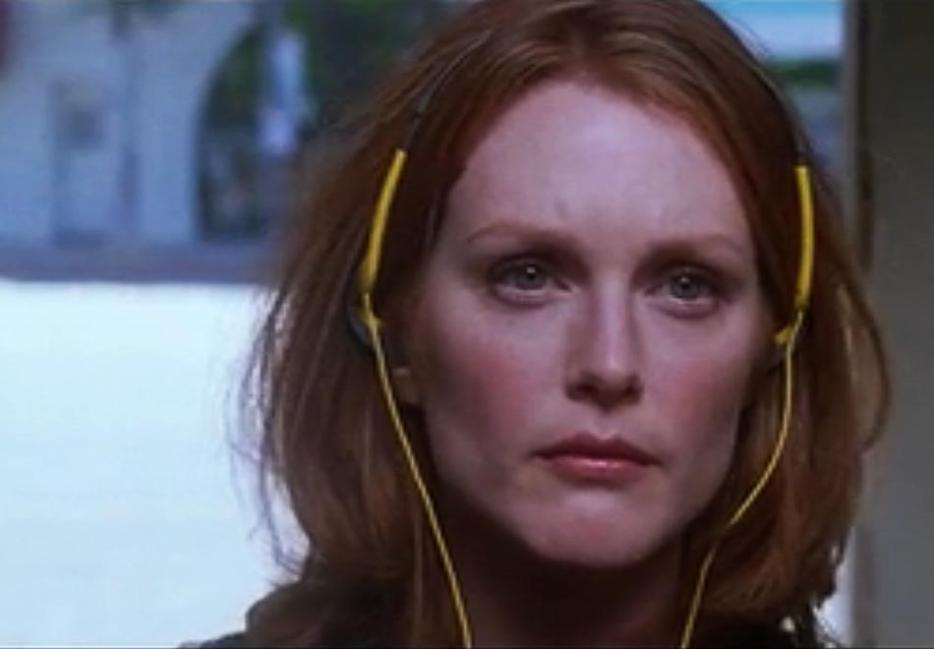 ||Julianne Moore in the Todd Haynes film Safe