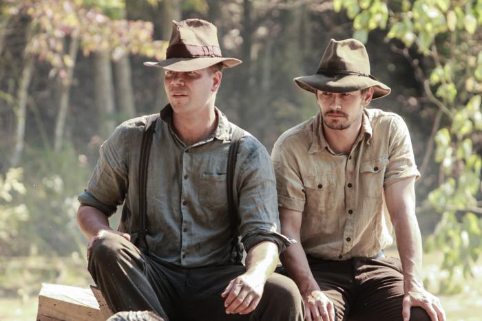 || Jim Parrack and James Franco in As I Lay Dying